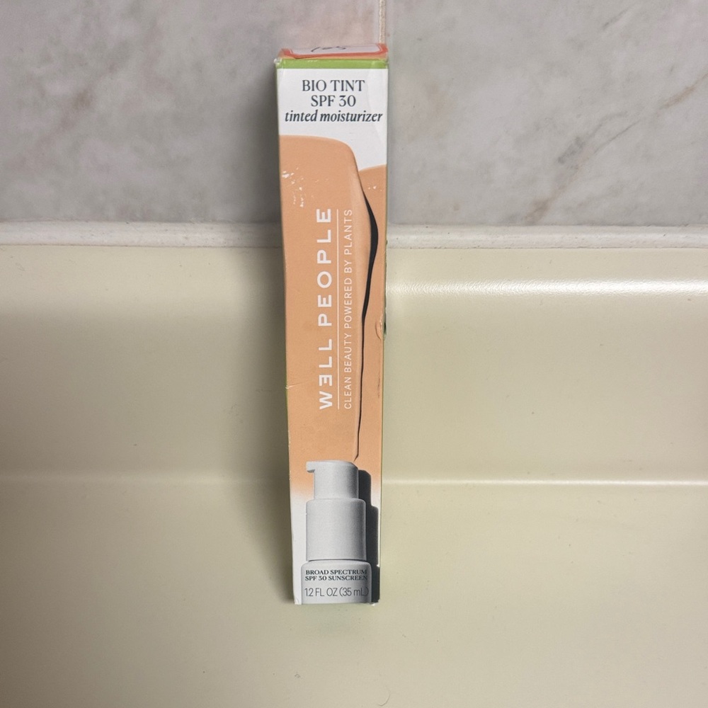 W3ll People Tinted Moisturizer SPF 30 in 1C